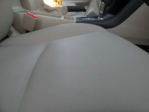 Used 2014 Subaru Crosstrek Touring w/ Popular Package #2 image 32