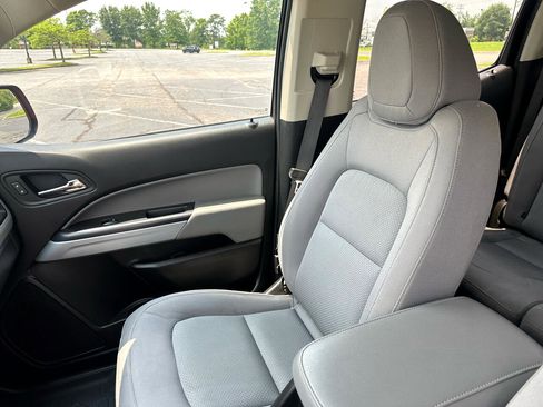 Used 2018 Chevrolet Colorado LT image 20