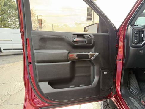 Used 2020 Chevrolet Silverado 1500 LT Trail Boss AWD/4WD image 22