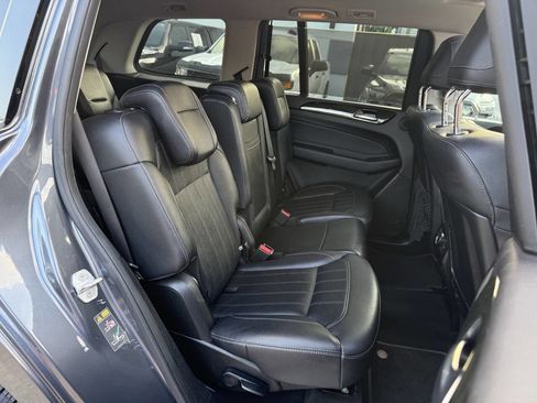 Used 2017 Mercedes-Benz GLS 450 4MATIC image 16
