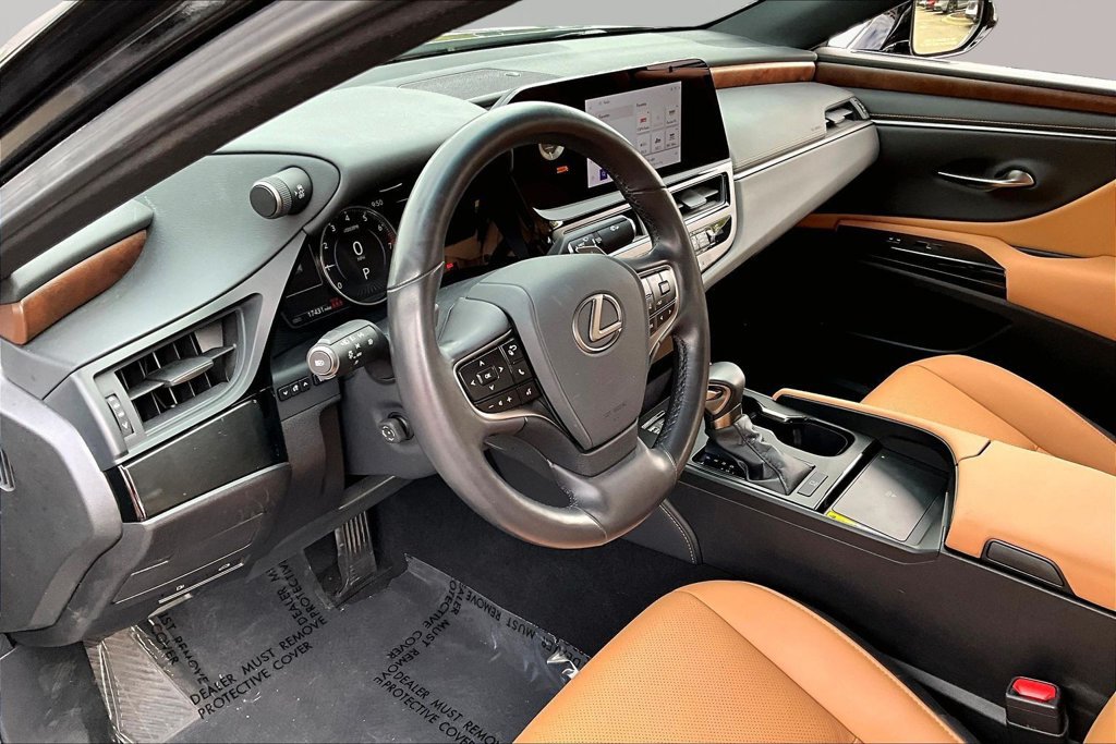 Used 2025 Lexus ES 350 w/ Premium Package FWD image 15