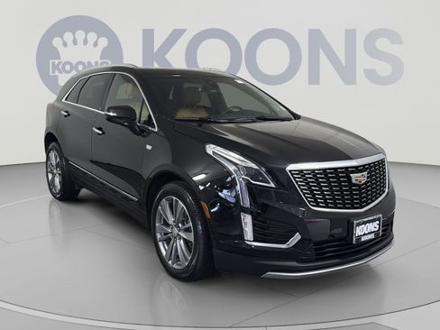 Used 2024 Cadillac XT5 Premium Luxury w/ LPO, Floor Liner Package AWD/4WD image 10