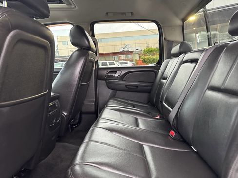 Used 2012 Chevrolet Silverado 2500 LTZ w/ LTZ Plus Package image 24
