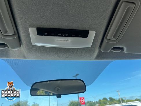 Used 2019 Nissan Kicks SR w/ SR Premium Package FWD image 45