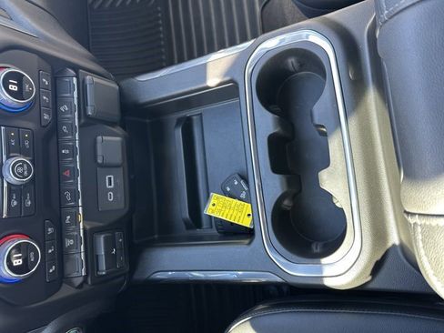 Certified 2022 Chevrolet Silverado 2500 LTZ w/ LTZ Plus Package image 21