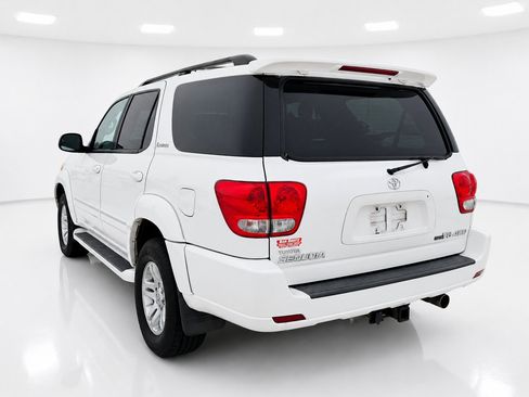 Used 2006 Toyota Sequoia Limited w/ Luxury Pkg AWD/4WD image 4