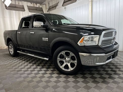 Used 2018 RAM 1500 Laramie AWD/4WD image 48