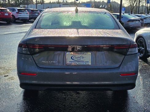 Certified 2025 Honda Accord SE image 23