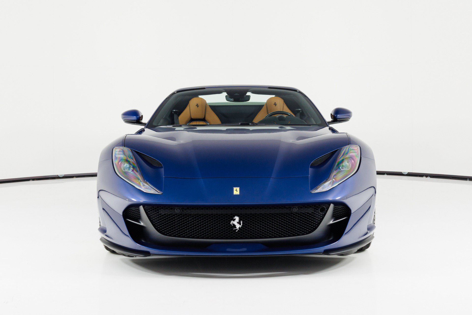 Used 2021 Ferrari 812 GTS RWD image 10
