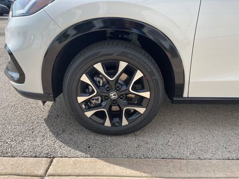 New 2026 Honda HR-V EX-L image 16