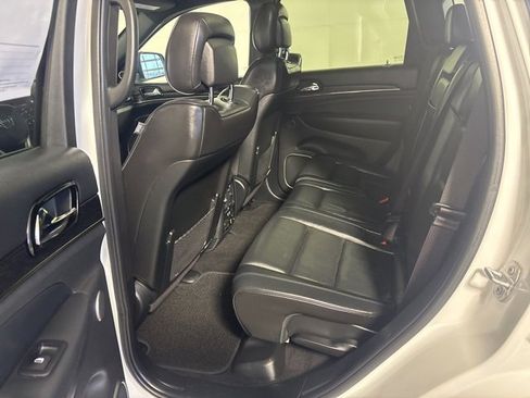 Certified 2019 Jeep Grand Cherokee High Altitude image 26