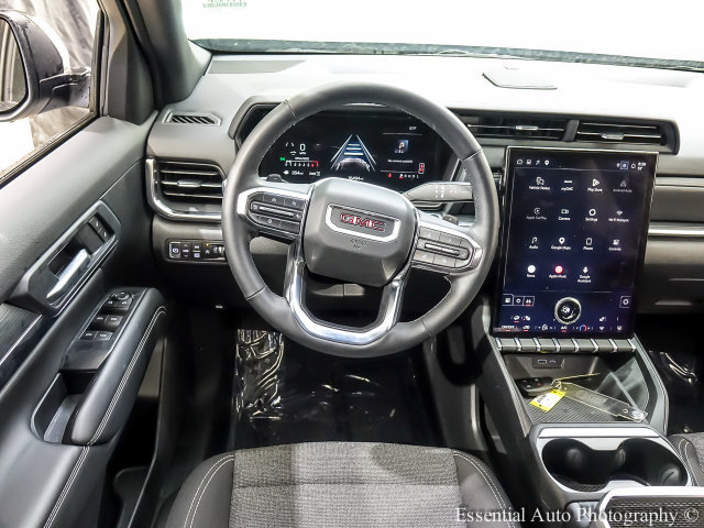 Certified 2026 GMC Terrain Elevation AWD/4WD image 3