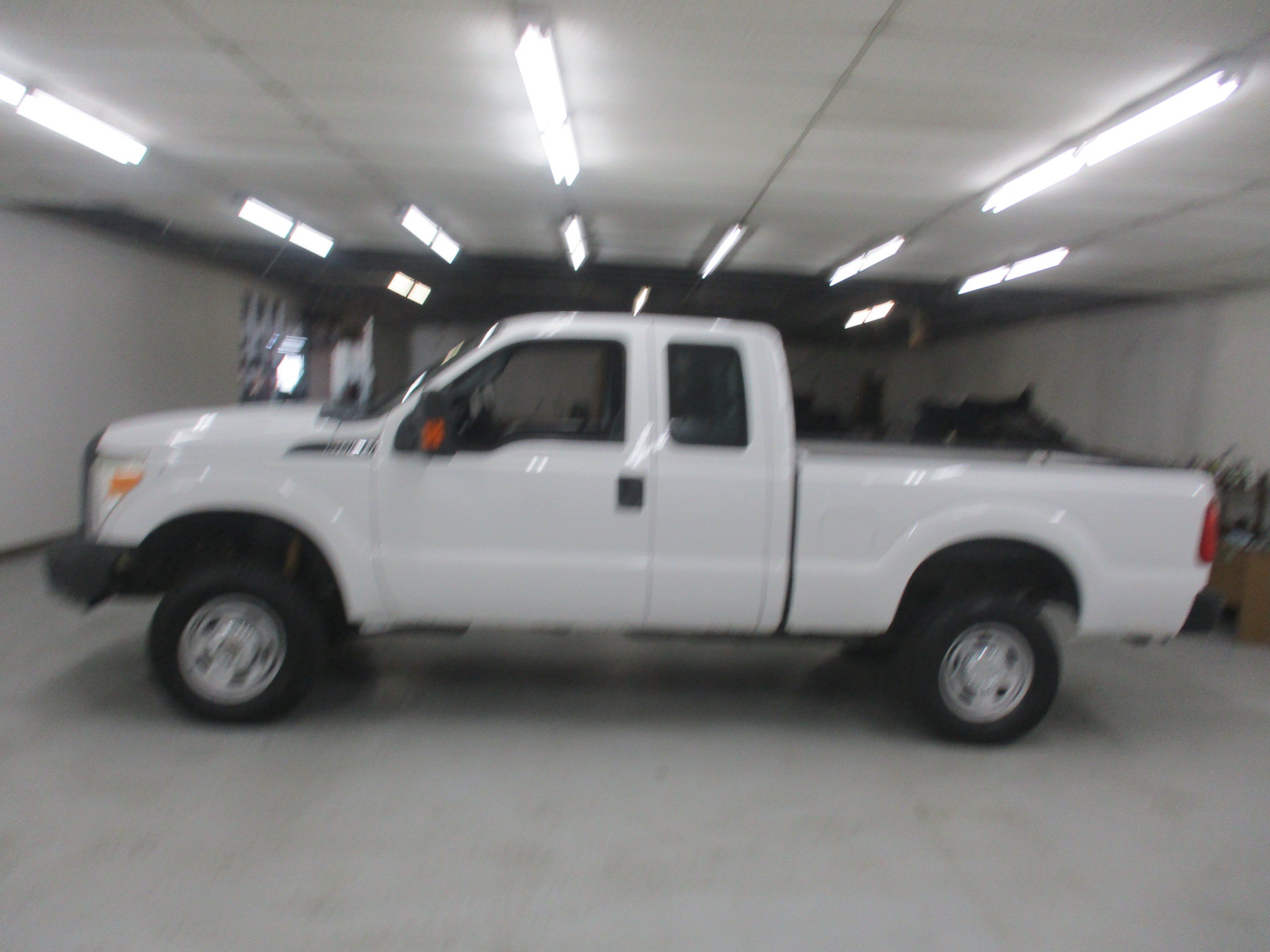 Used 2013 Ford F350 XL w/ PWR Equipment Group AWD/4WD image 4