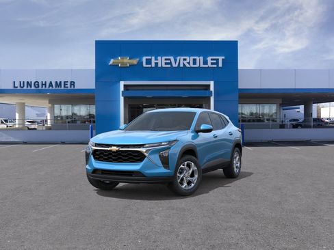 New 2026 Chevrolet Trax LS w/ LS Convenience Package FWD image 32