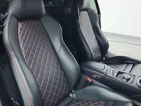 Used 2017 Audi R8 V10 plus AWD/4WD image 22