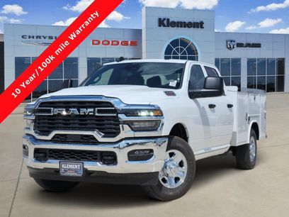 New 2026 RAM 2500 Tradesman w/ Chrome Appearance Group