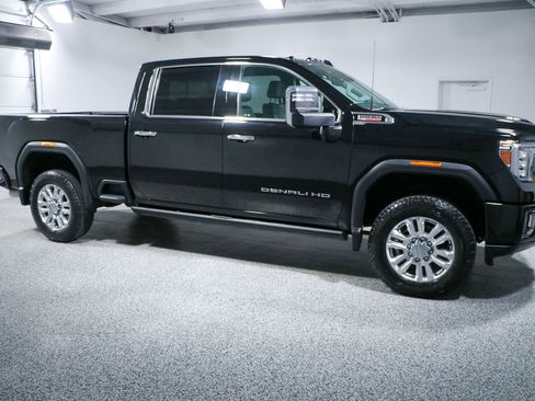 Used 2023 GMC Sierra 2500 Denali w/ Denali Ultimate Package image 6
