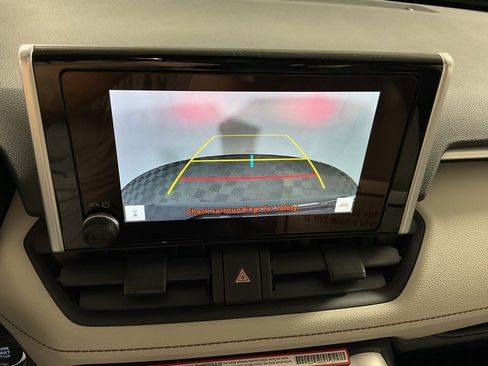 New 2025 Toyota RAV4 XLE image 4