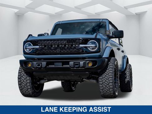 New 2025 Ford Bronco Badlands AWD/4WD image 9