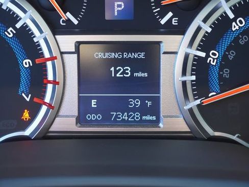 Used 2018 Toyota 4Runner Limited RWD image 35