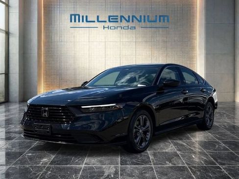 Used 2023 Honda Accord EX image 1