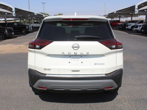 Used 2023 Nissan Rogue SV w/ SV Premium B Package AWD/4WD image 4