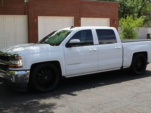 Used 2017 Chevrolet Silverado 1500 LT w/ All Star Edition RWD image 30
