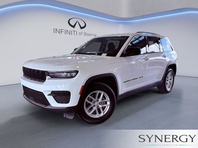 Used 2023 Jeep Grand Cherokee Laredo