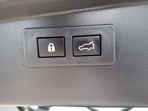 Certified 2024 Subaru Outback Limited AWD/4WD image 9