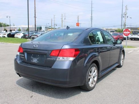 Used 2014 Subaru Legacy 2.5i Premium AWD/4WD image 32