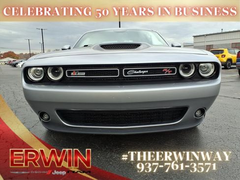 Used 2015 Dodge Challenger R/T Plus image 2