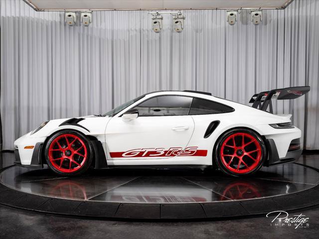 Used 2023 Porsche 911 GT3 RS RWD image 9