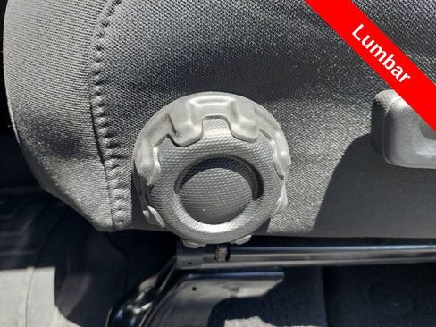 Used 2023 Jeep Wrangler Unlimited Rubicon w/ Steel Bumper Group AWD/4WD image 23