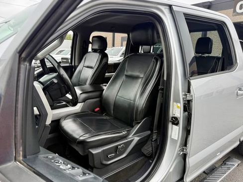 Used 2017 Ford F250 Lariat w/ Lariat Value Package AWD/4WD image 18