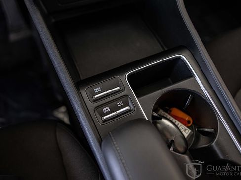 Used 2025 Hyundai Sonata SEL FWD image 28