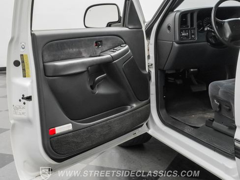 Used 2000 Chevrolet Silverado 1500 LS image 39