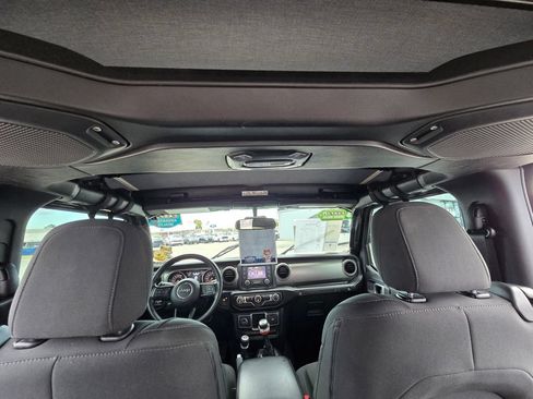 Used 2021 Jeep Wrangler Sport AWD/4WD image 48