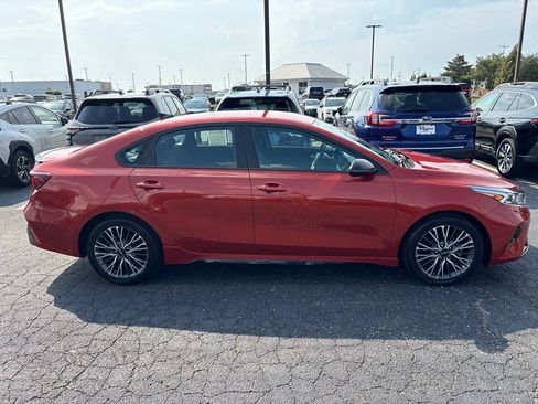 Used 2023 Kia Forte GT-Line w/ GT-Line Technology Package FWD image 2
