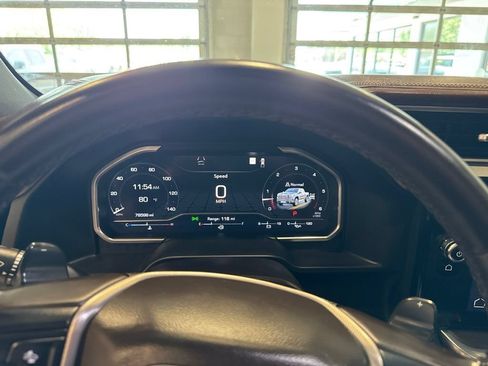 Used 2023 GMC Sierra 1500 Denali w/ Denali Reserve Package AWD/4WD image 30