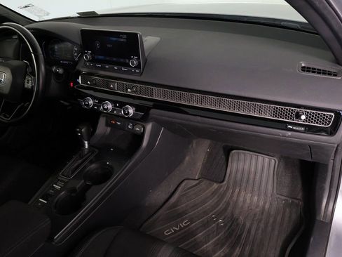 Used 2022 Honda Civic Sport image 9