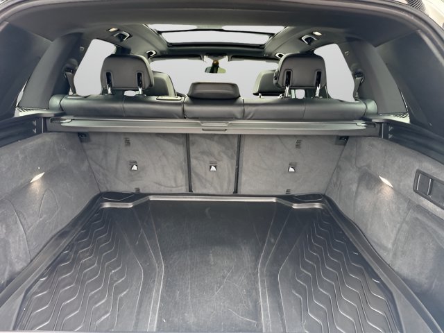 Used 2021 BMW X5 M50i AWD/4WD image 10