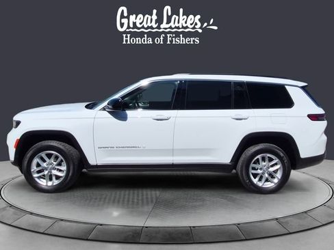 Used 2024 Jeep Grand Cherokee L Laredo w/ Luxury Tech Group I AWD/4WD image 2