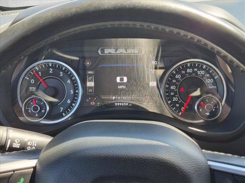 Used 2022 RAM 1500 Big Horn AWD/4WD image 10