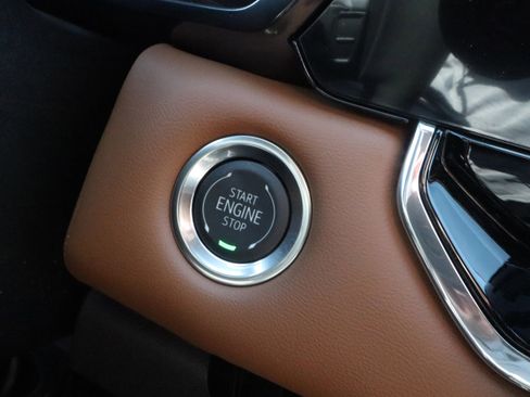 New 2026 GMC Canyon AT4 w/ Technology Plus Package image 21