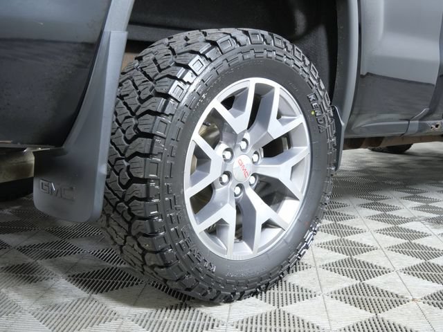 Used 2016 GMC Sierra 1500 SLT w/ All-Terrain Package AWD/4WD image 7