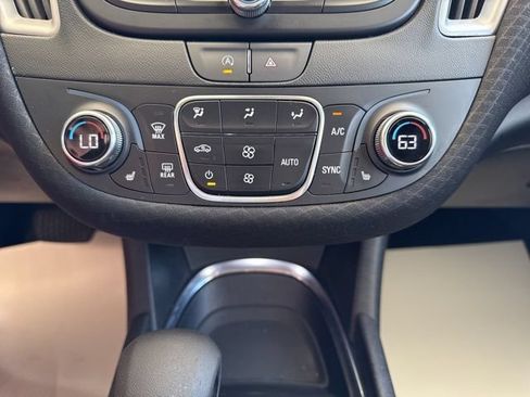Used 2024 Chevrolet Malibu LT FWD image 22