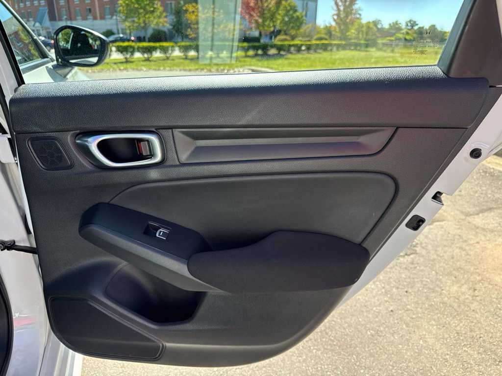 Used 2023 Honda Civic Sport image 23