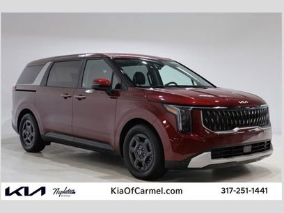 Used 2025 Kia Carnival