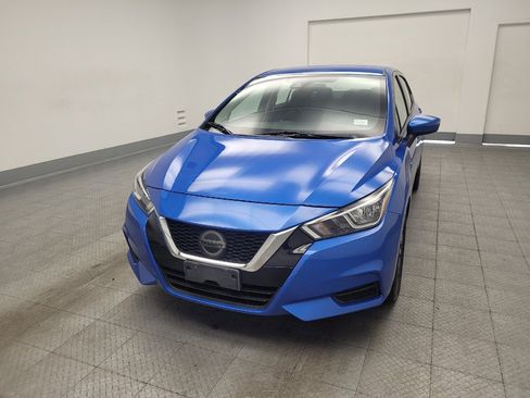 Used 2021 Nissan Versa SV FWD image 15