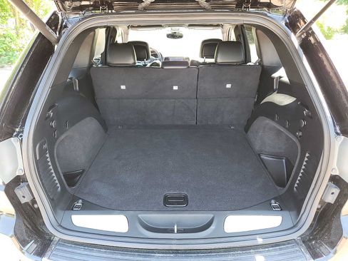 Used 2018 Jeep Grand Cherokee Limited w/ Trailer Tow Group IV AWD/4WD image 28